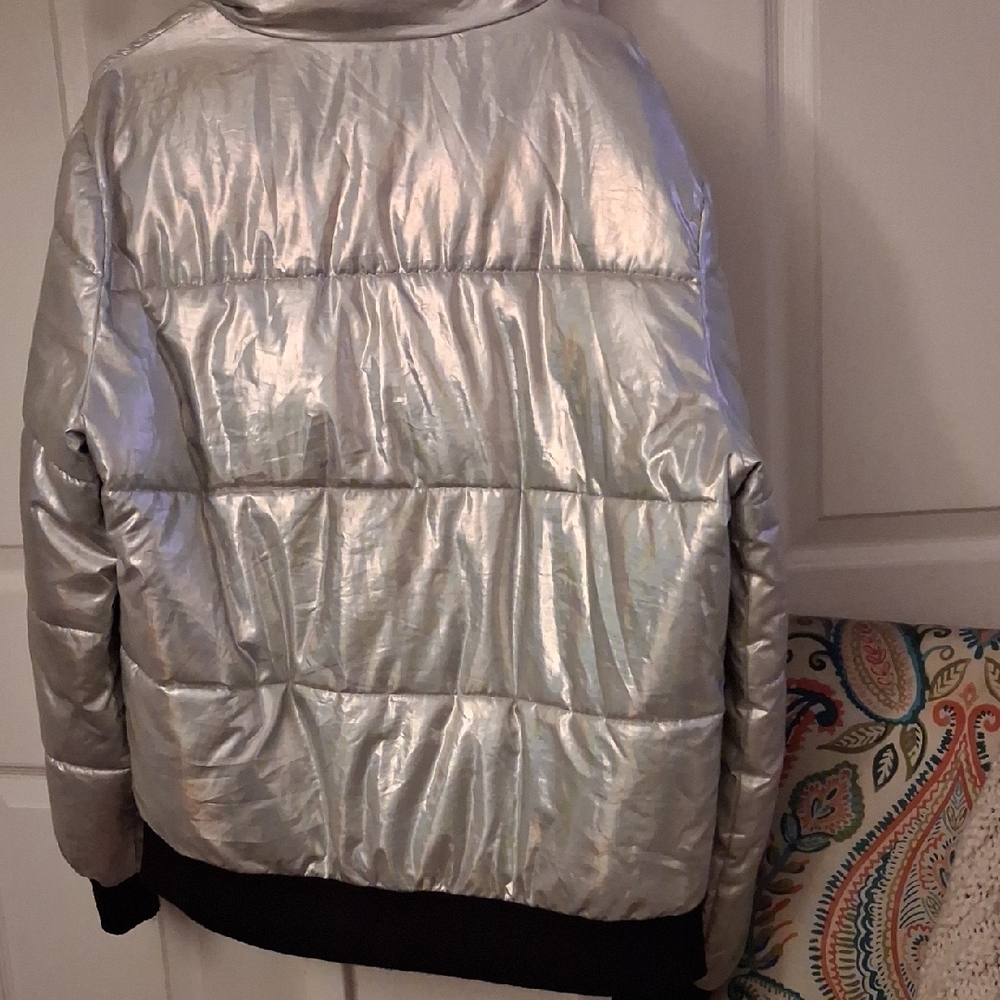 Forever 21 Silver Puffer Jacket - image 4